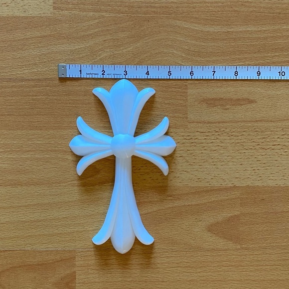 RARE Large 8” CH White Cross Decor - Picture 8 of 8